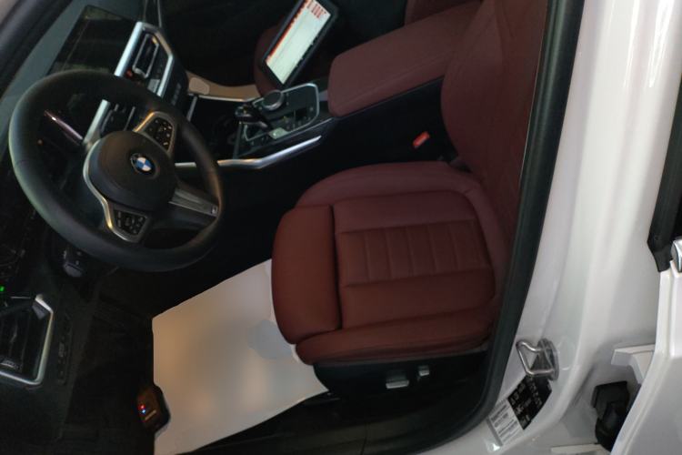 Used BMW 3 Series 2021 Restyled 325Li xDrive M Sport Package Left Front Seat