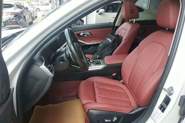 Used BMW 3 Series 2021 325i M Sport Night Edition package Left Front Seat