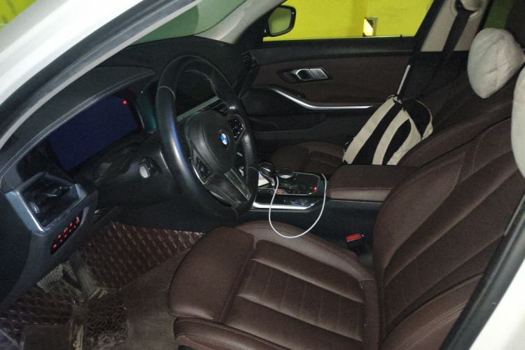 Used BMW 3 Series 2021 Facelifted 320Li M Sport Package Left Front Seat