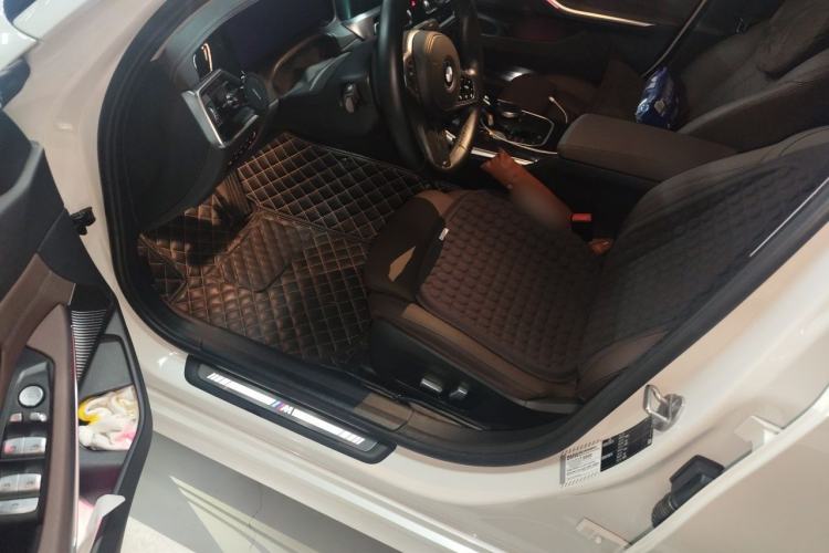 Used BMW 3 Series 2021 Restyled 325Li M Sport Package Left Front Seat