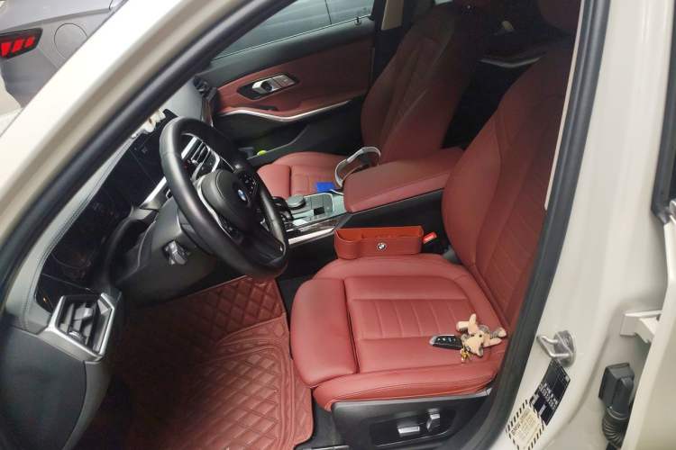 Used BMW 3 Series 2021 Restyled 325Li M Sport Package Left Front Seat