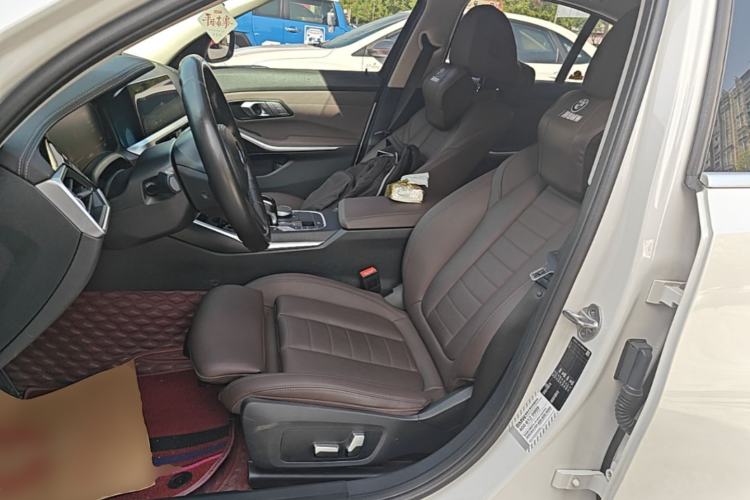 Used BMW 3 Series 2021 325i M Sport Package Left Front Seat