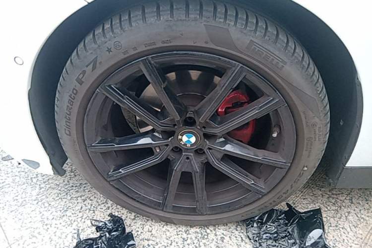 Used BMW 3 Series 2021 Facelifted 320Li M Sport Package Left Front Wheel Hub