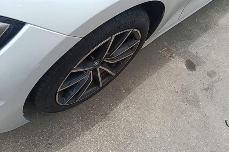 Used BMW 3 Series 2021 Facelifted 320Li M Sport Package Left Front Wheel Hub