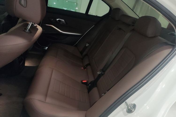 Used BMW 3 Series 2021 325i M Sport Night Edition package Left Rear Seat