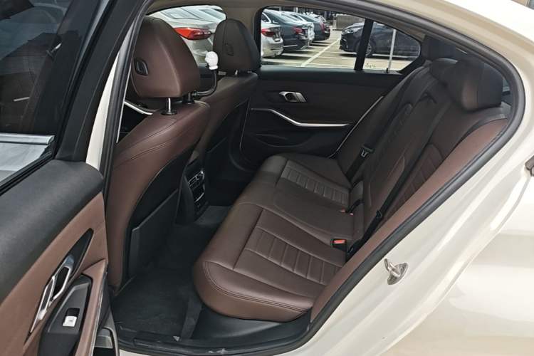 Used BMW 3 Series 2021 325i M Sport Package Left Rear Seat