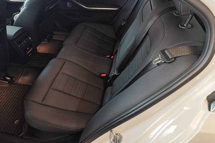 Used BMW 3 Series 2021 325Li M Sport Package Left Rear Seat