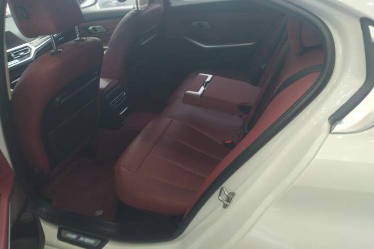 Used BMW 3 Series 2021 Restyled 325Li M Sport Package Left Rear Seat