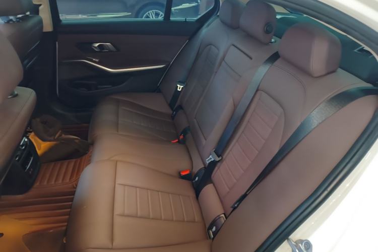 Used BMW 3 Series 2021 Facelifted 320Li M Sport Package Left Rear Seat