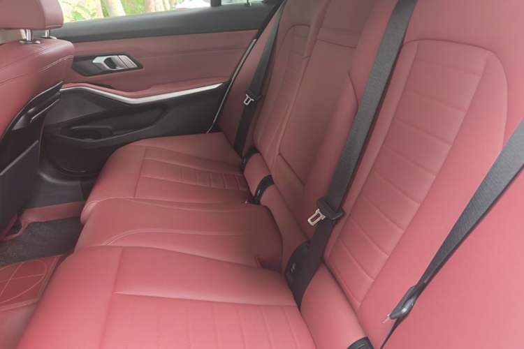 Used BMW 3 Series 2021 Facelifted 320Li M Sport Package Left Rear Seat