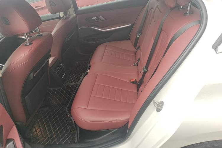 Used BMW 3 Series 2021 Restyled 325Li M Sport Package Left Rear Seat