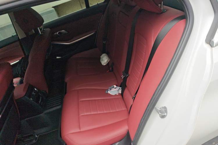 Used BMW 3 Series 2021 Restyled 325Li M Sport Package Left Rear Seat