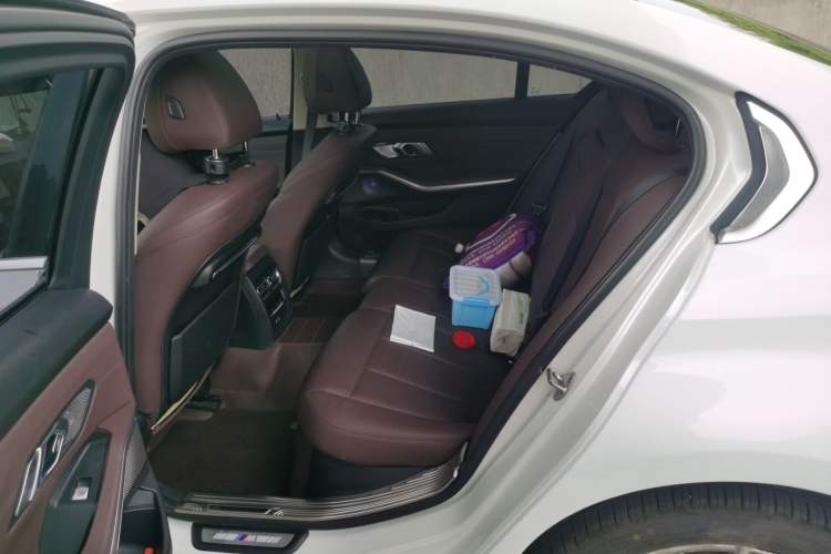 Used BMW 3 Series 2021 Facelifted 320Li M Sport Package Left Rear Seat