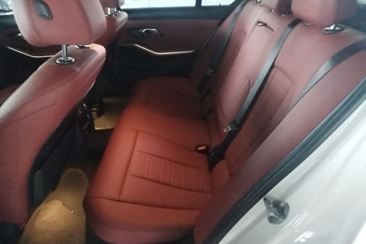 Used BMW 3 Series 2021 320i Sport Package Left Rear Seat