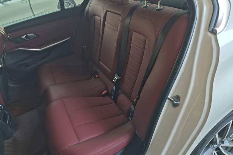 Used BMW 3 Series 2021 Second Facelift 320Li M Sport Package Left Rear Seat