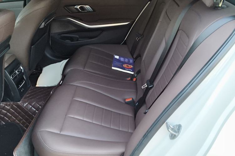 Used BMW 3 Series 2021 Facelifted 320Li M Sport Package Left Rear Seat