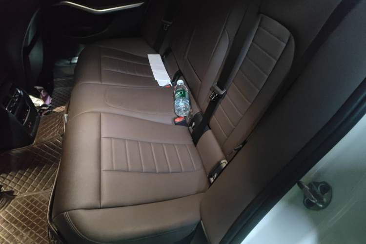 Used BMW 3 Series 2021 Restyled 320i Sport Package Left Rear Seat