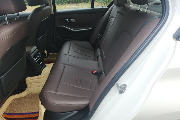 Used BMW 3 Series 2021 Restyled 320i Sport Package Left Rear Seat