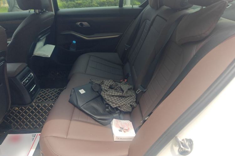 Used BMW 3 Series 2021 Restyled 325Li M Sport Package Left Rear Seat