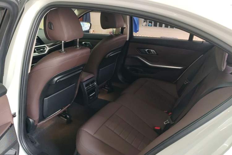 Used BMW 3 Series 2021 Restyled 325Li xDrive M Sport Package Left Rear Seat