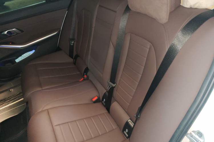 Used BMW 3 Series 2021 Restyled 325Li M Sport Package Left Rear Seat