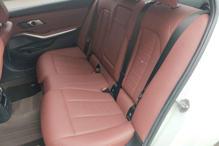 Used BMW 3 Series 2021 Facelifted 320Li M Sport Package Left Rear Seat