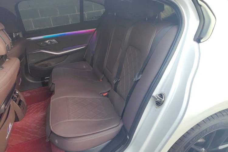 Used BMW 3 Series 2021 Facelifted 325Li M Sport Night Edition Package Left Rear Seat