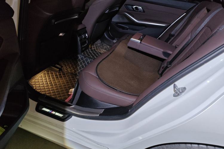 Used BMW 3 Series 2021 Facelifted 320Li M Sport Package Left Rear Seat