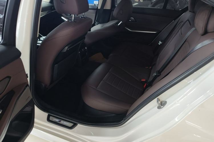 Used BMW 3 Series 2021 Facelifted 325Li M Sport Night Edition Package Left Rear Seat