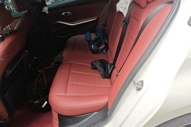 Used BMW 3 Series 2021 Facelifted 320Li M Sport Package Left Rear Seat