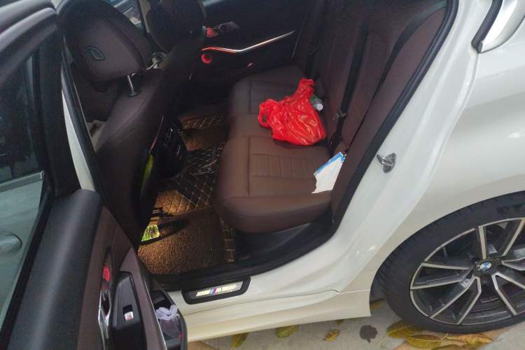 Used BMW 3 Series 2021 Restyled 325Li M Sport Package Left Rear Seat