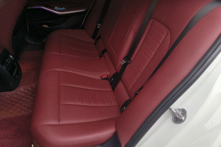 Used BMW 3 Series 2021 Restyled 325i M Sport Package Left Rear Seat