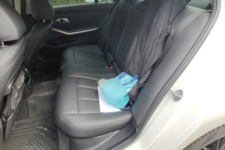 Used BMW 3 Series 2021 325Li M Sport Shadowline Package Left Rear Seat