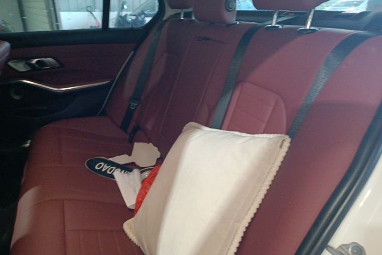 Used BMW 3 Series 2021 Restyled 320i Sport Package Left Rear Seat