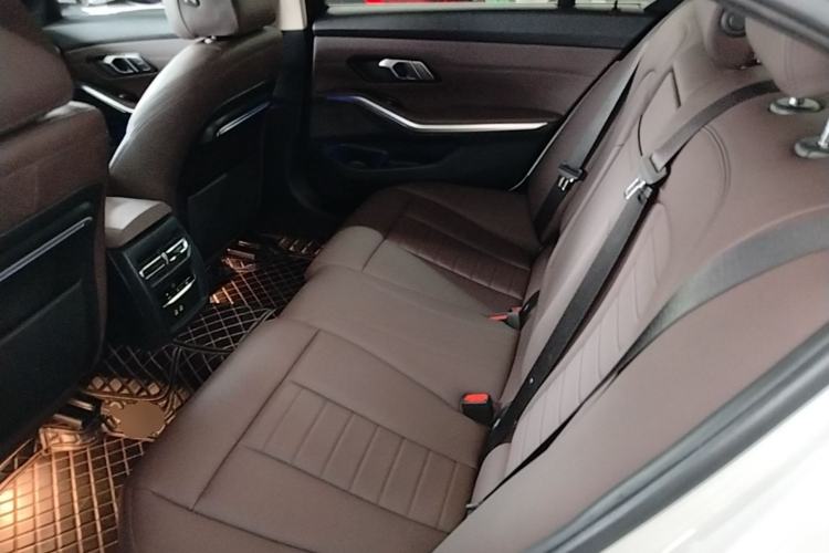 Used BMW 3 Series 2021 Restyled 325Li M Sport Package Left Rear Seat