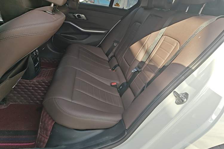 Used BMW 3 Series 2021 325i M Sport Package Left Rear Seat