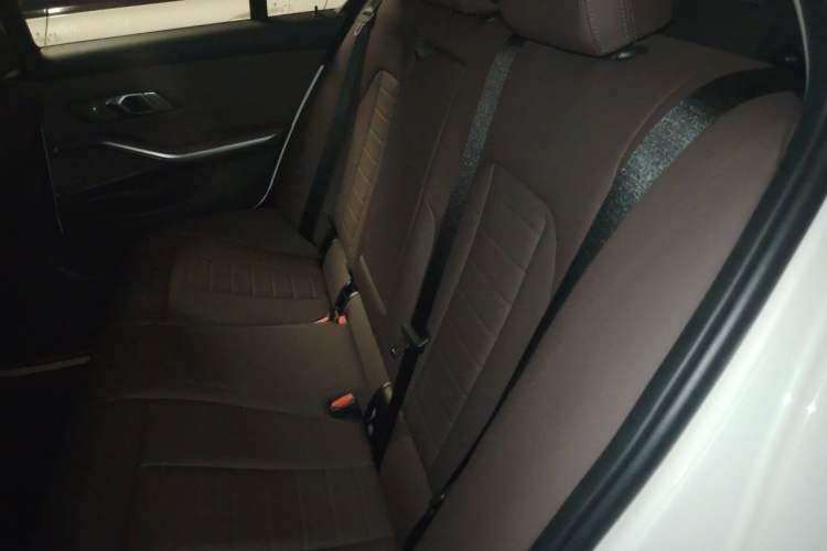 Used BMW 3 Series 2021 Restyled 325i M Sport Night Edition Package Left Rear Seat