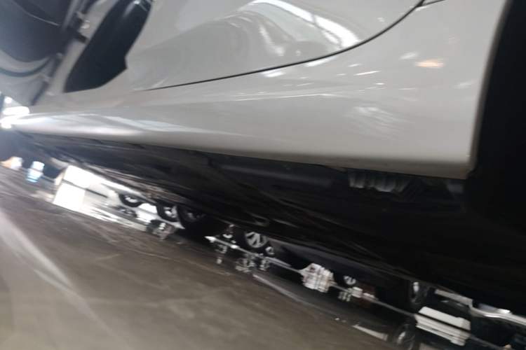 Used BMW 3 Series 2021 Second Facelift 320Li M Sport Package Left Side Sill