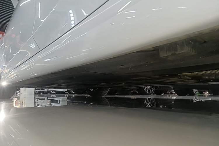 Used BMW 3 Series 2021 Second Facelift 325Li M Sport Package Left Side Sill