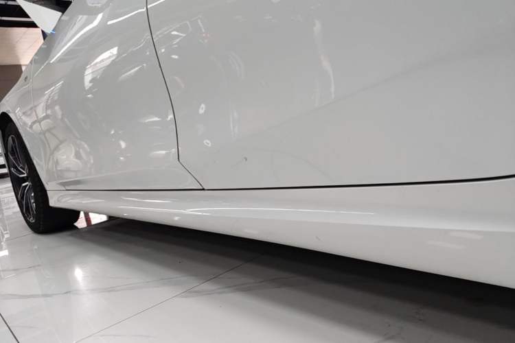 Used BMW 3 Series 2021 Second Facelift 325Li M Sport Package Left Side Sill