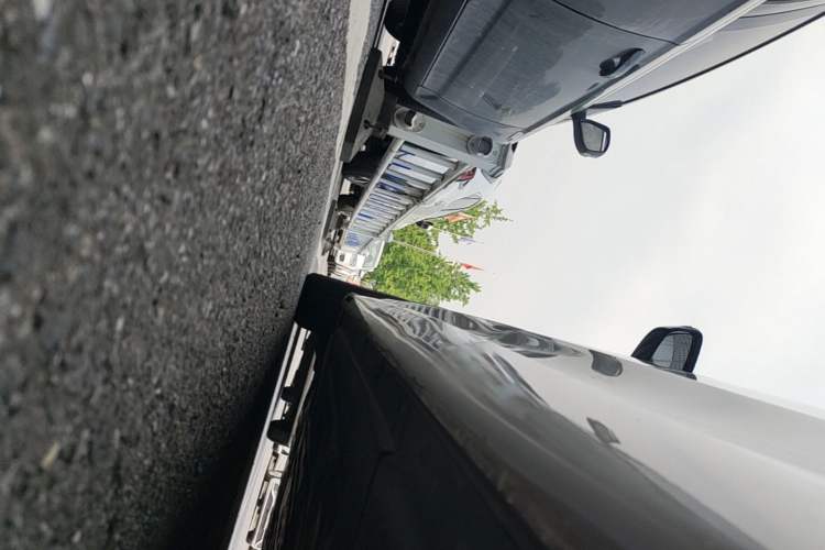 Used BMW 3 Series 2021 Restyled 325Li M Sport Package Left Side Sill