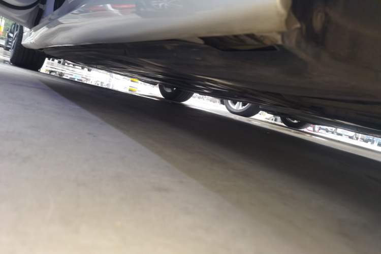 Used BMW 3 Series 2021 Facelifted 320Li M Sport Package Left Side Sill