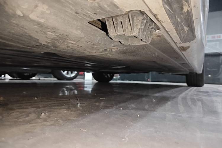 Used BMW 3 Series 2021 325Li M Sport Package Left Side Sill