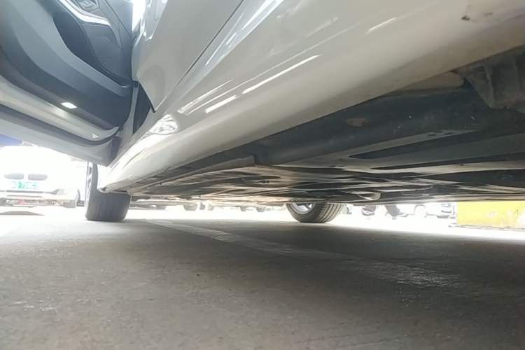 Used BMW 3 Series 2021 325Li M Sport Package Left Side Sill