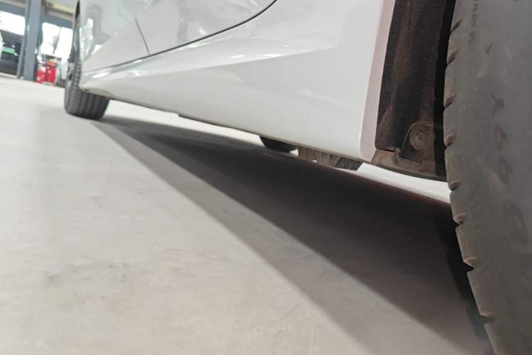 Used BMW 3 Series 2021 Second Facelift 325i M Sport Package Left Side Sill