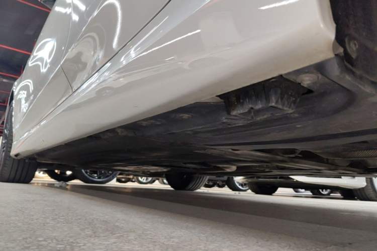 Used BMW 3 Series 2021 Restyled 325i M Sport Night Edition Package Left Side Sill