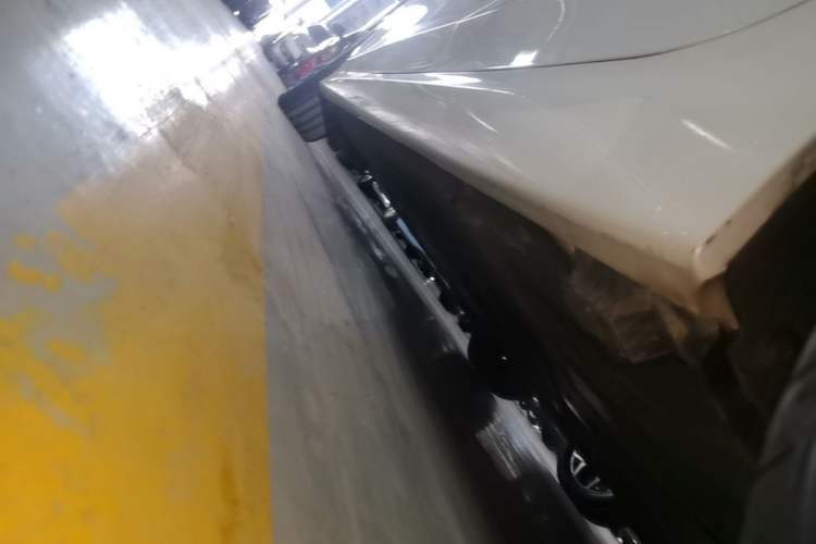 Used BMW 3 Series 2021 Second Facelift 320Li M Sport Package Left Side Sill