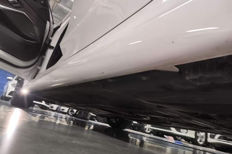 Used BMW 3 Series 2021 Second Facelift 325Li M Sport Night Edition Package Left Side Sill