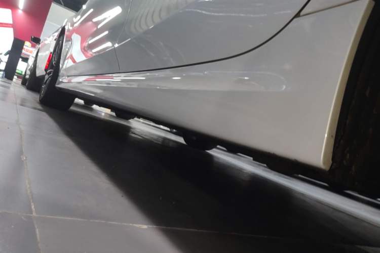 Used BMW 3 Series 2021 Second Facelift 325Li M Sport Package Left Side Sill