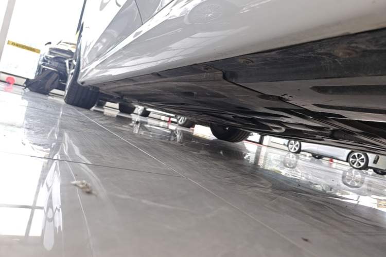 Used BMW 3 Series 2021 325Li M Sport Package Left Side Sill